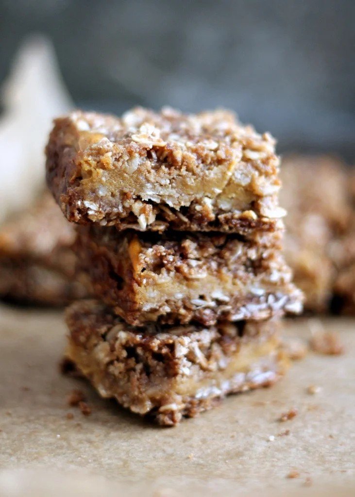 Pumpkin pie bars with a brown sugar oatmeal crust